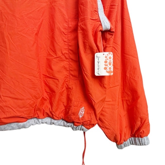 NWT Free People Movement Don’t Back Down Reversible Pullover Hoodie Windbreaker - Picture 4 of 7